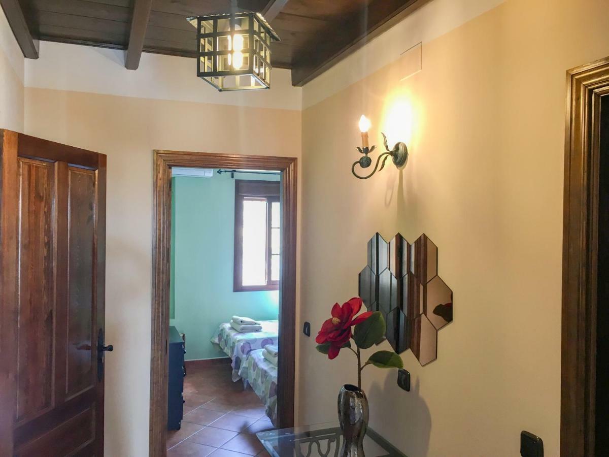 Casa De Teones Guest House Montecorto Eksteriør bilde
